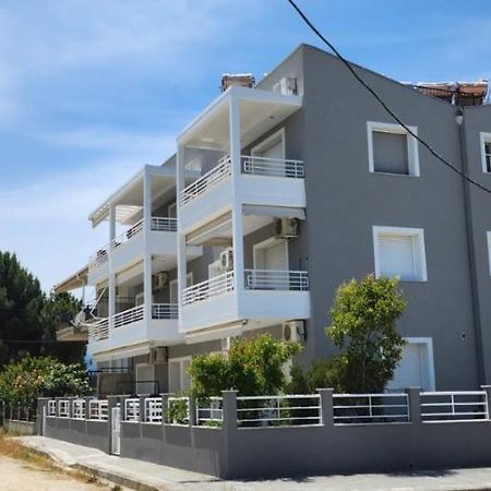 Sea Side Lux Family Appartment Keramotí Exterior foto